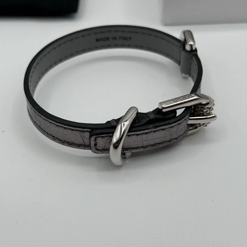 Women’s Givenchy Leather Bracelet Voyou Silvery Grey. Never Worn! Box Included!